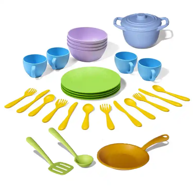 Green Toys™ Cookware & Dining Set