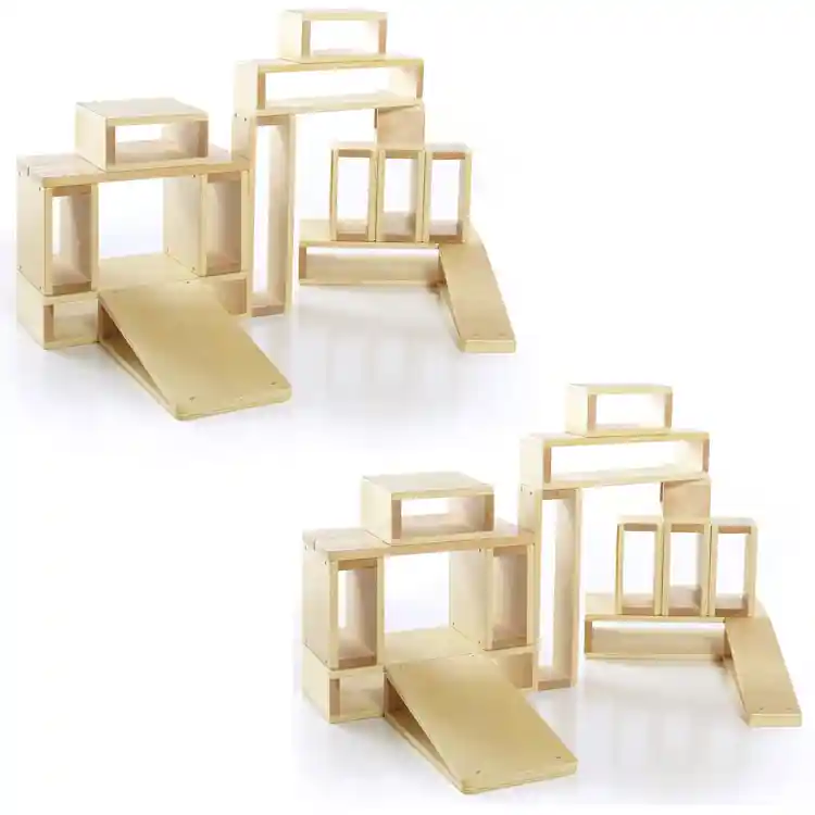 Hollow Block Set, 32 Pieces